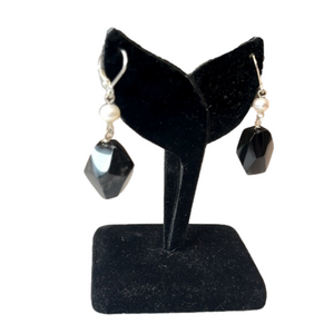 Delicate Elegant Black Agate and Pearl Drop Dangle Earrings